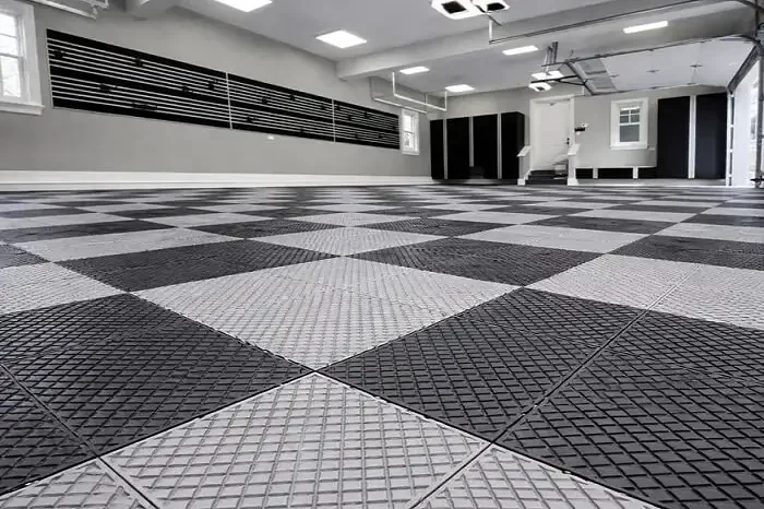 Interlocking-Garage-Flooring.webp